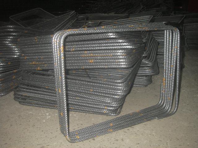 Арматурные хомуты и лягушки под заказ