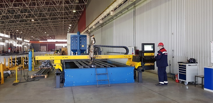 Плазменная резка металла.